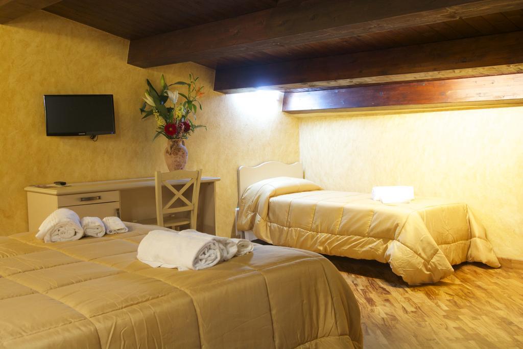 Borgo Della Longevita Panzió Bivongi Kültér fotó